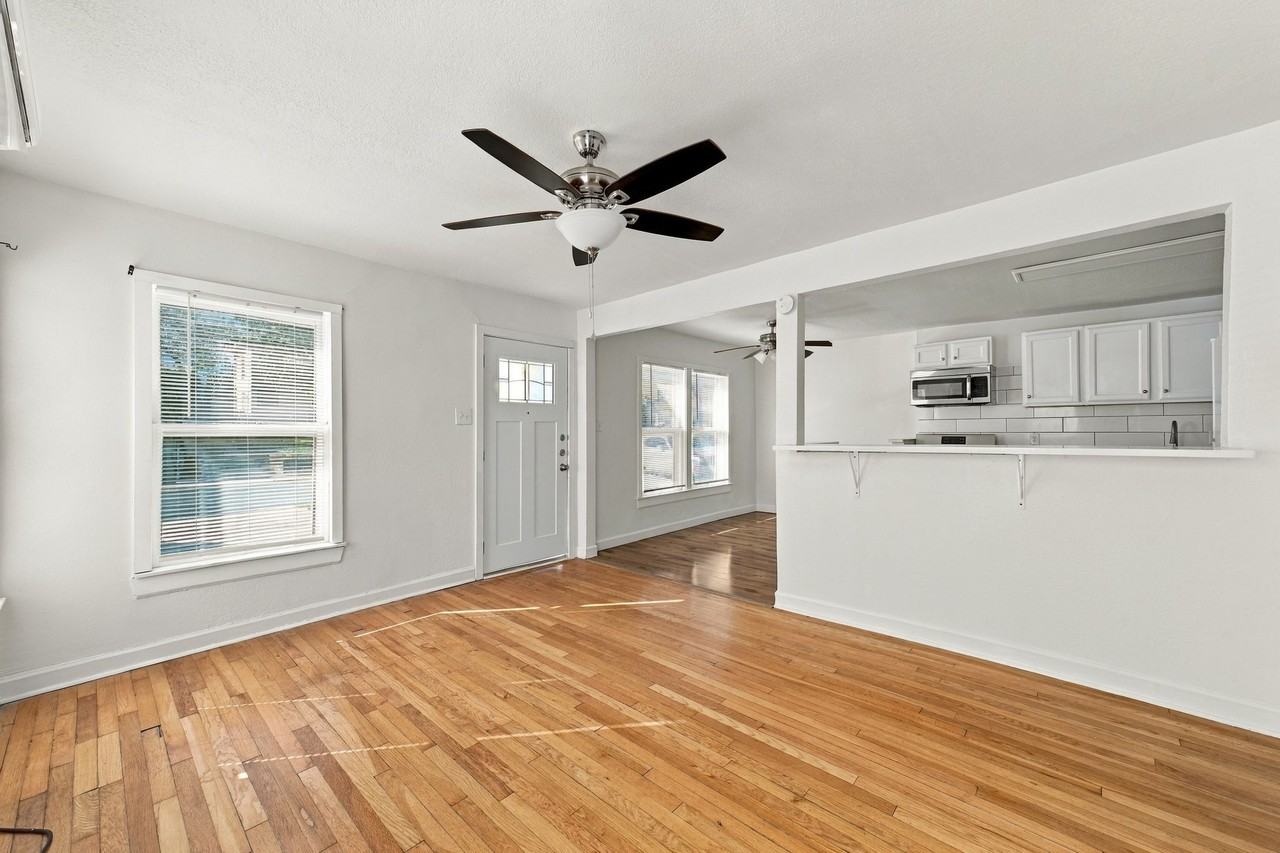 251 Claremont Avenue - Photo 4 of 29