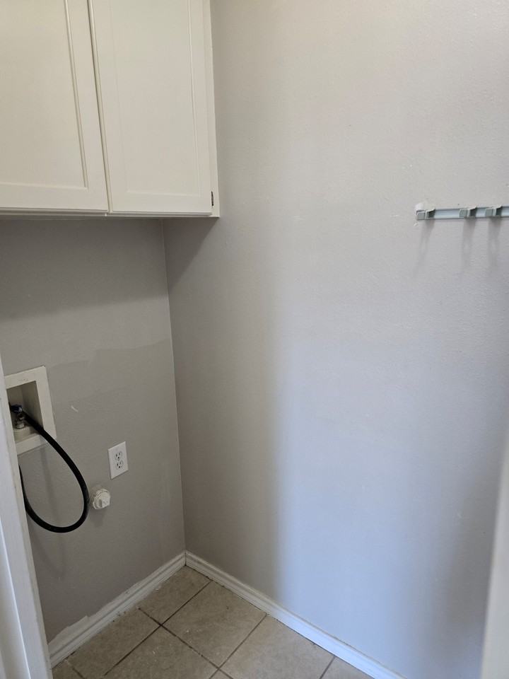 23 Ashlee Boulevard - Photo 5 of 10