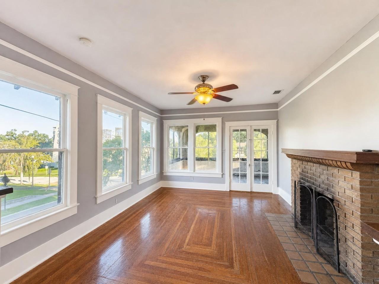 672 Avenue B Northwest - Photo 2 of 12