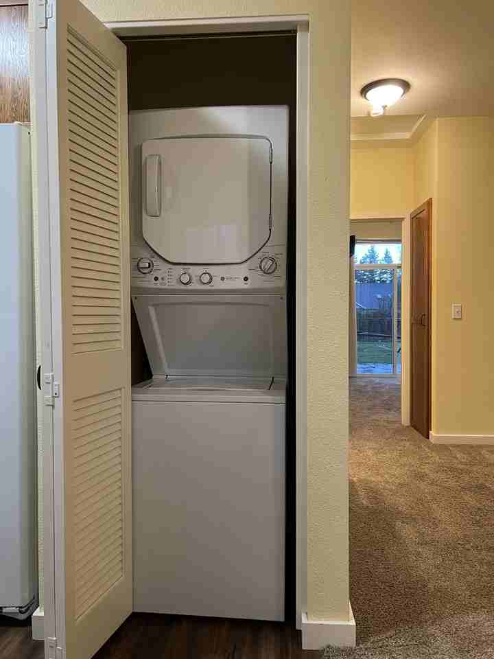 2467 Blackbird Avenue - Photo 7 of 21