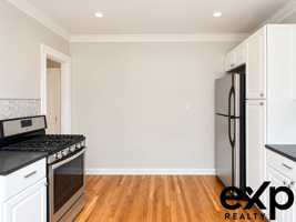 featured image of 35 Charles St #2