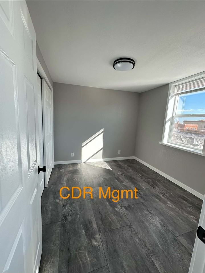 125 Wilson Street - Photo 6 of 18