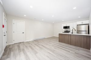 featured image of 354 Edison Ave