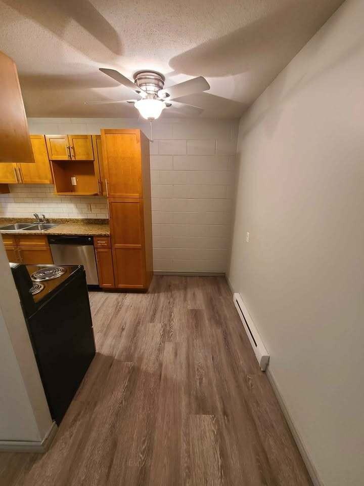 155 Mighton - Photo 2 of 11
