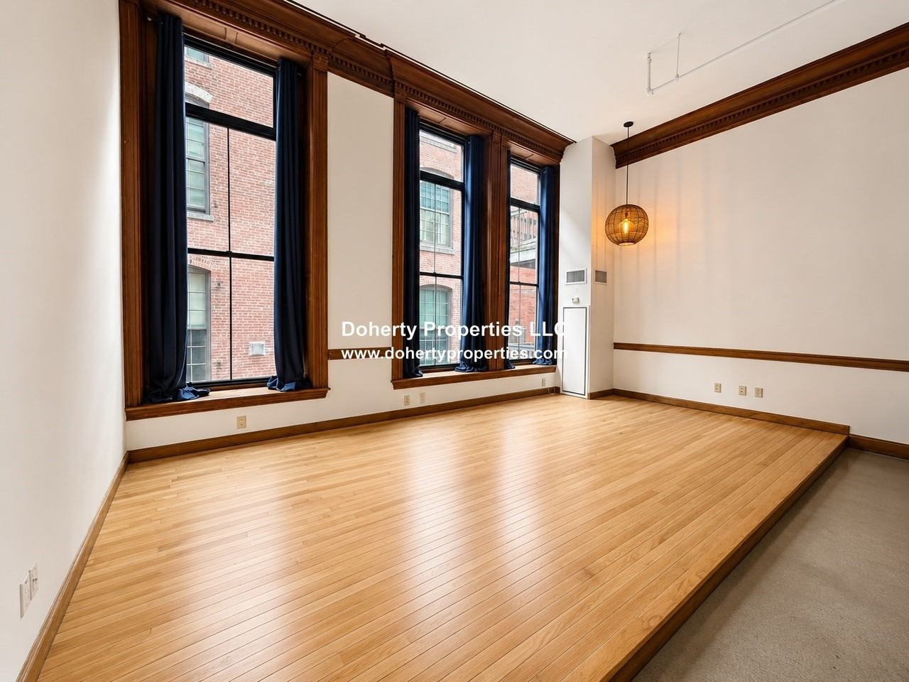172 Middle St #206 - Photo 2 of 14