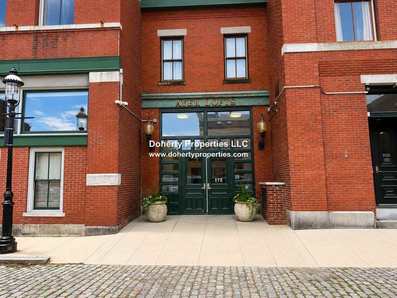 172 Middle St #206 - Photo 7 of 14