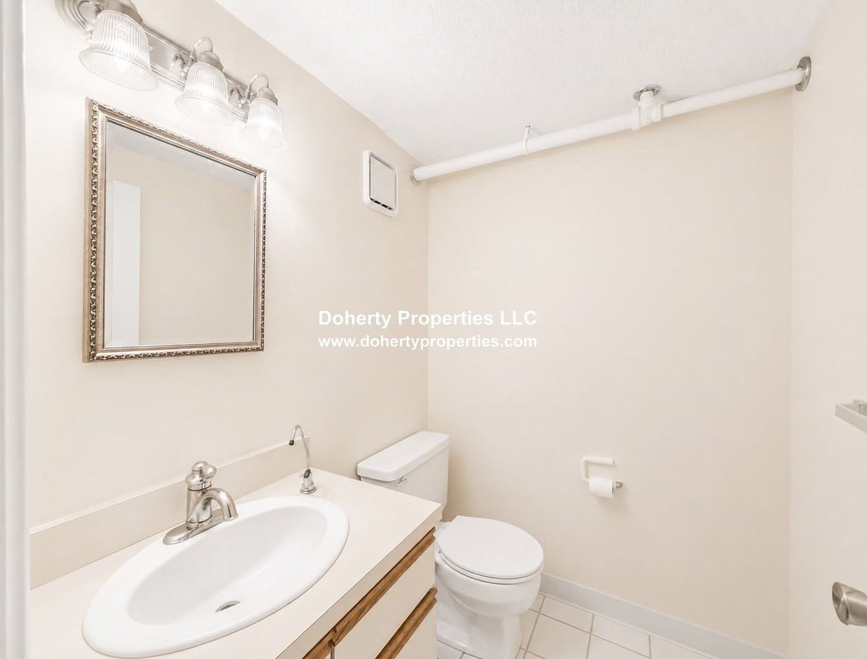 200 Market St #204 - Photo 6 of 19
