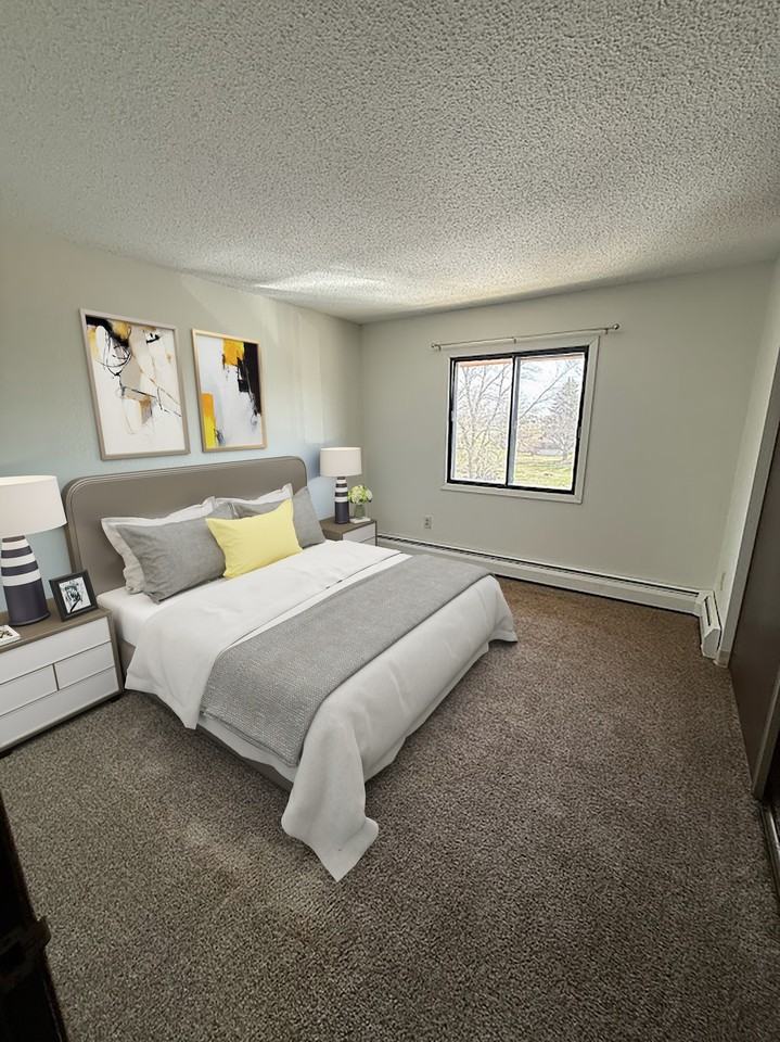 1173 Dewey Street - Photo 3 of 15