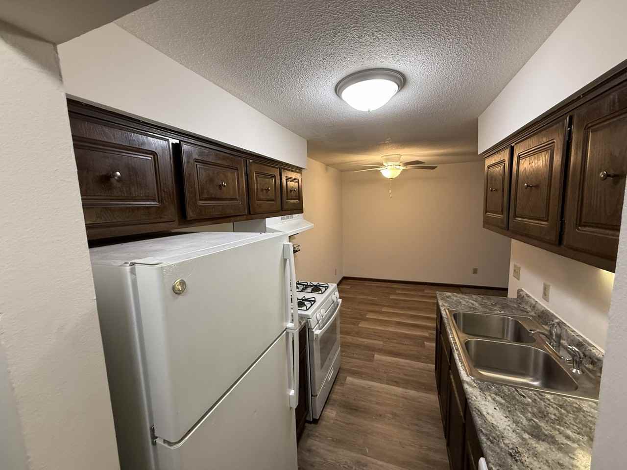 Sunset Apartments - Photo 2 of 24