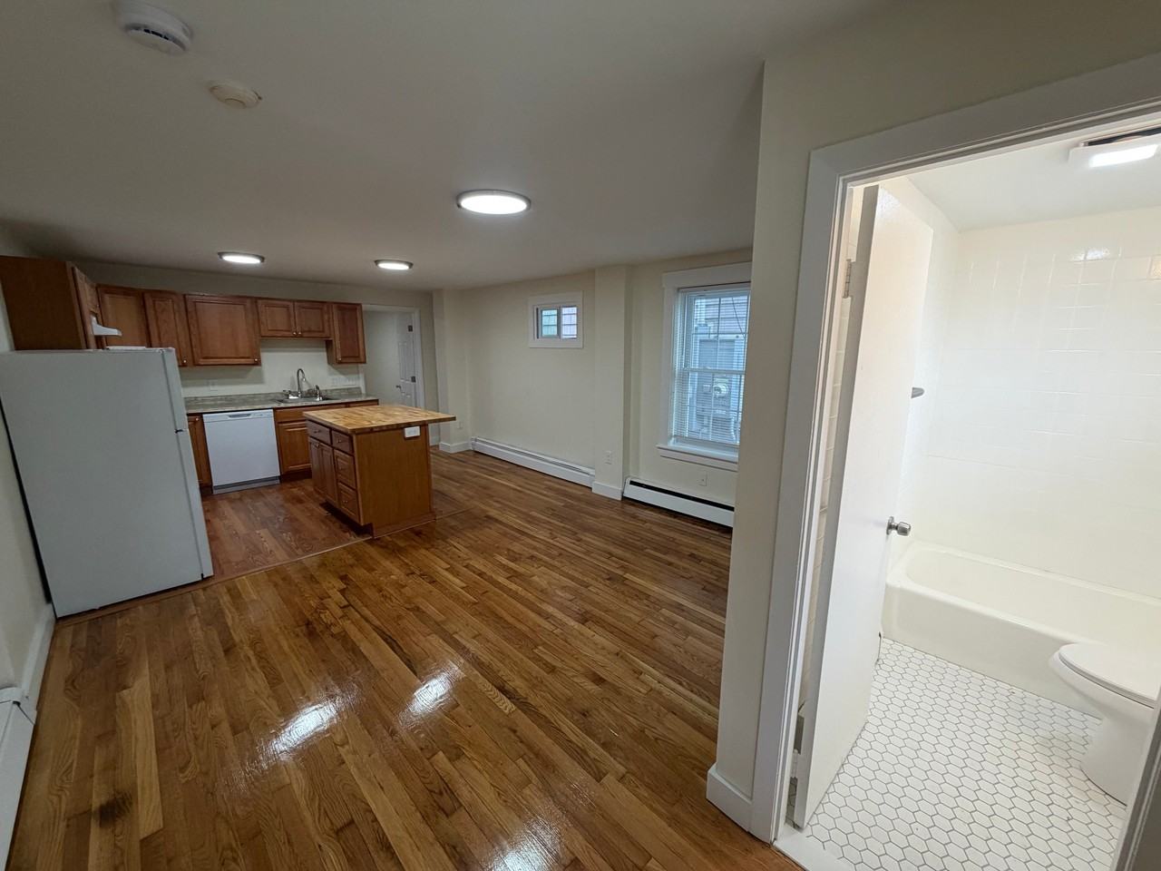 286 Beacon St #C - Photo 3 of 20