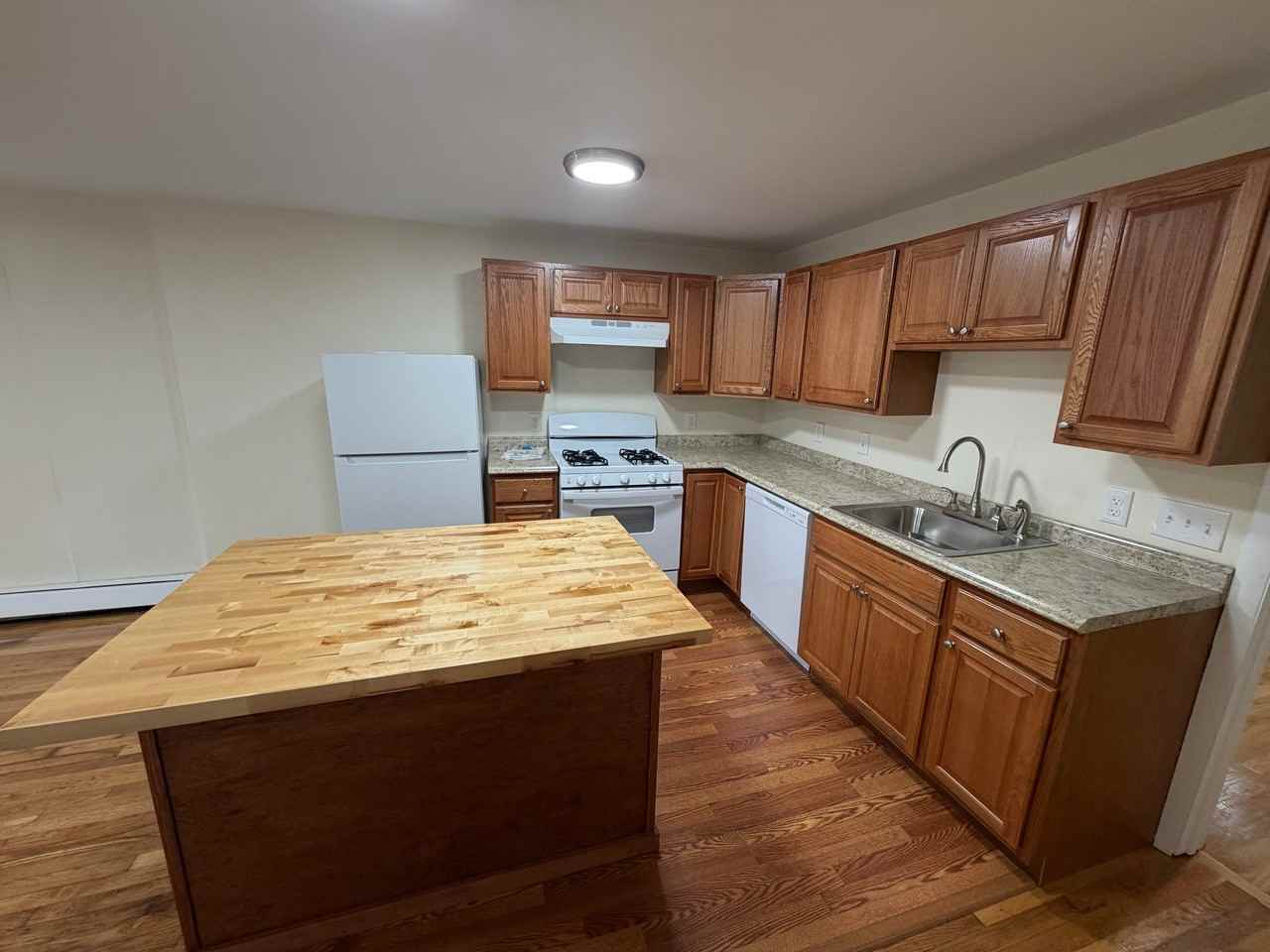 286 Beacon St #C - Photo 5 of 20