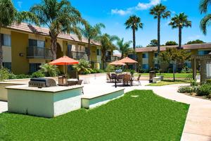 featured image of 1470 Victoria Ave