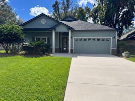 featured image of 7107 Nw 121st Ave