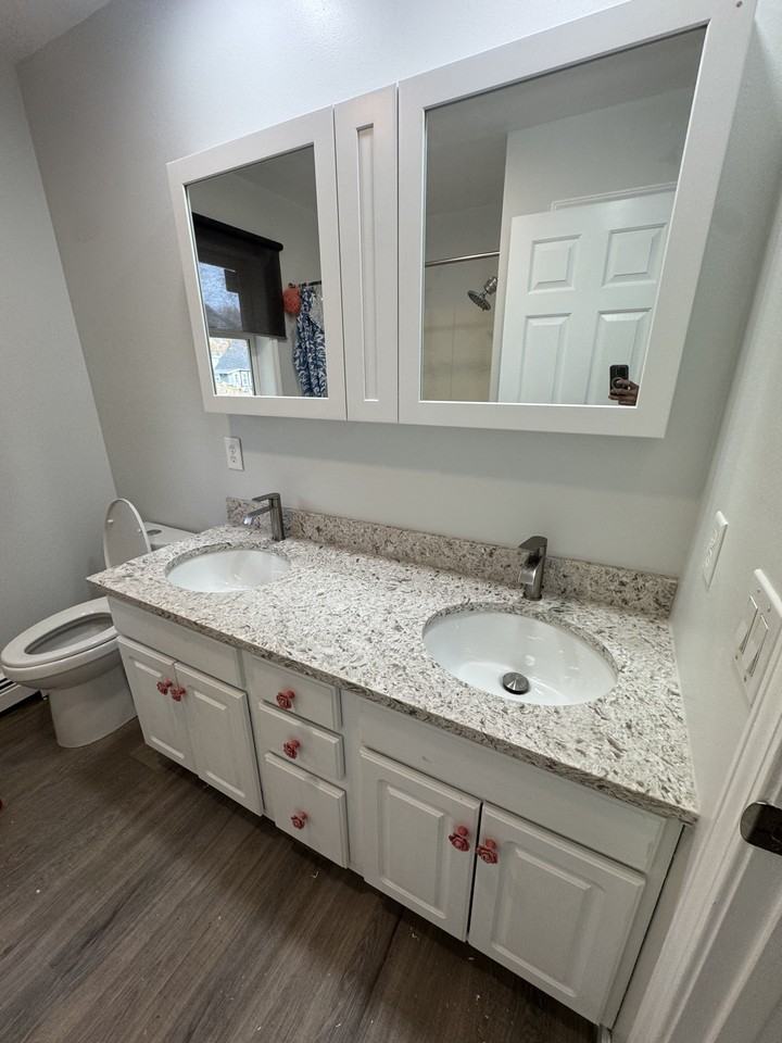 8 Dunning Avenue - Photo 2 of 15