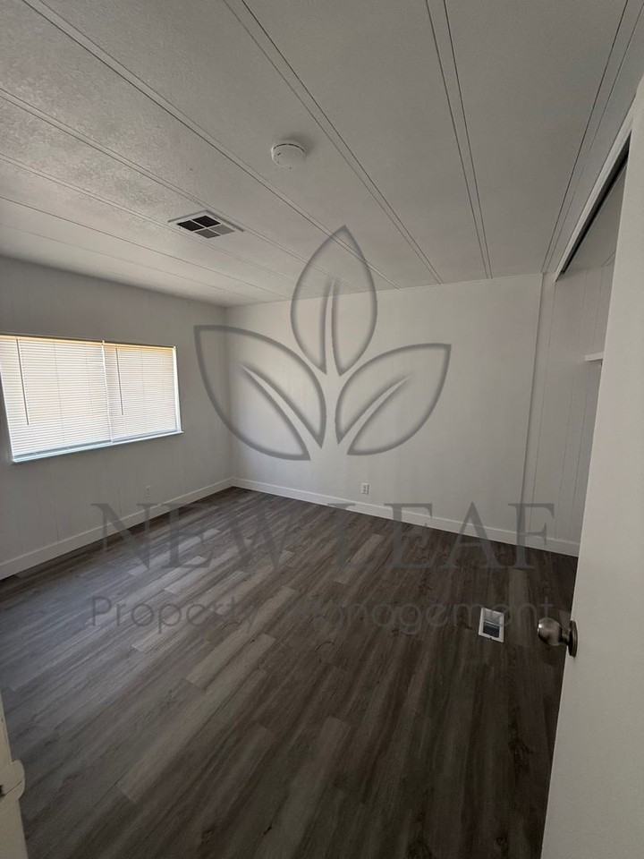 11448 Brawley Rd - Photo 2 of 20