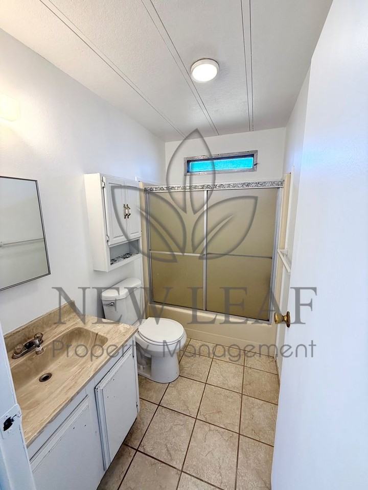 11448 Brawley Rd - Photo 6 of 20