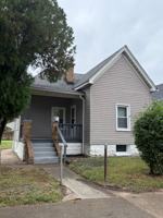 featured image of 1635 Maple St