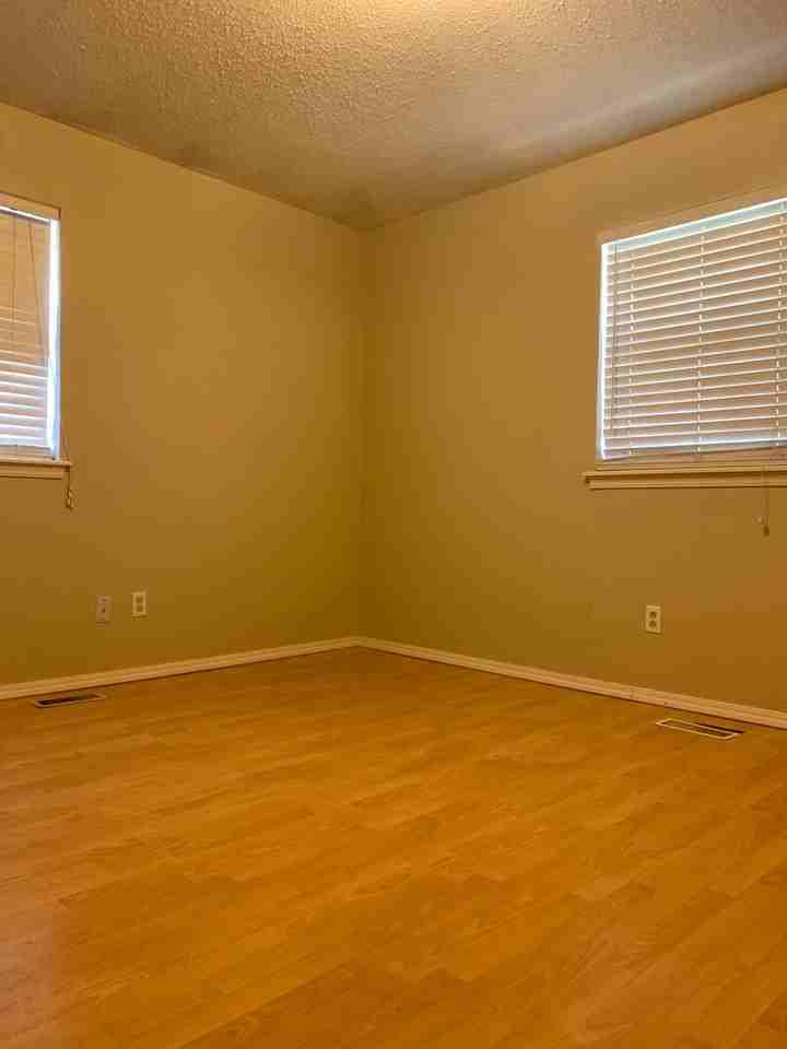 709 Reed Ave - Photo 5 of 10