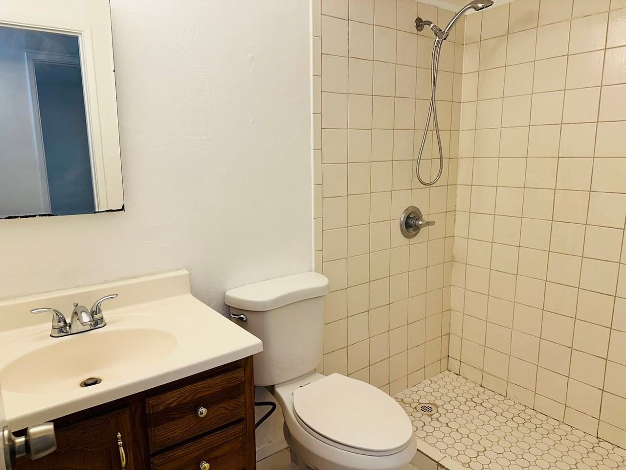 7113 E Freestone Dr - Photo 4 of 10