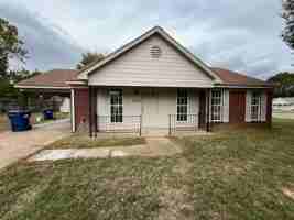 featured image of 4158 Highgate Dr