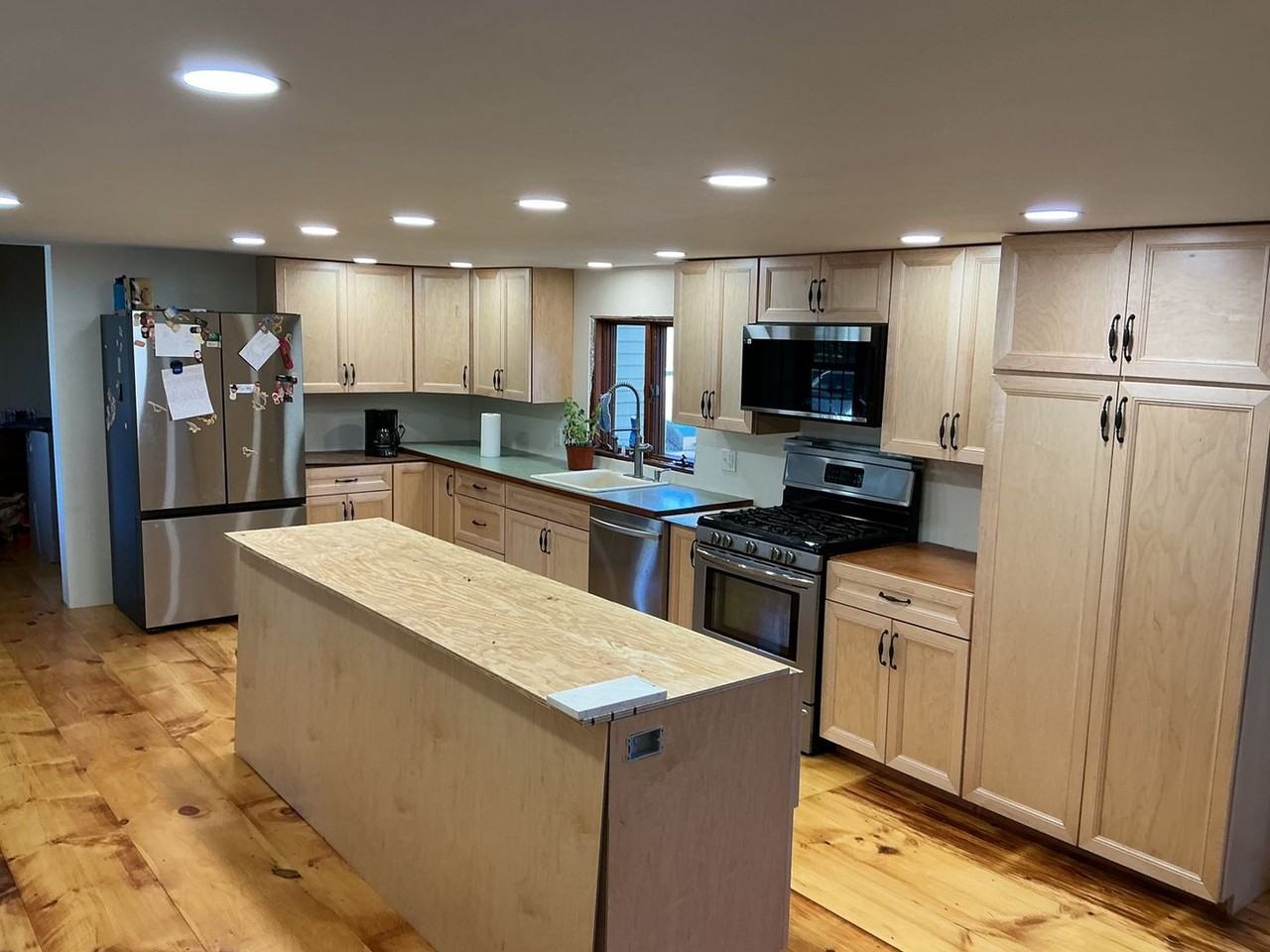 36 Pelham Island Rd - Photo 3 of 16