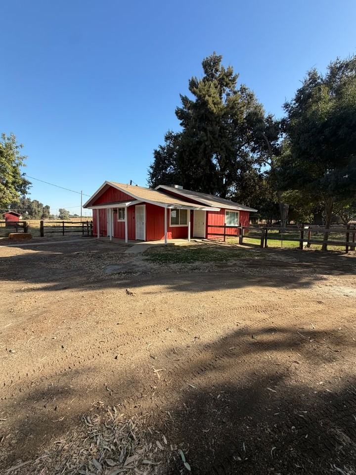 7666 Highway 41 - Photo 5 of 15