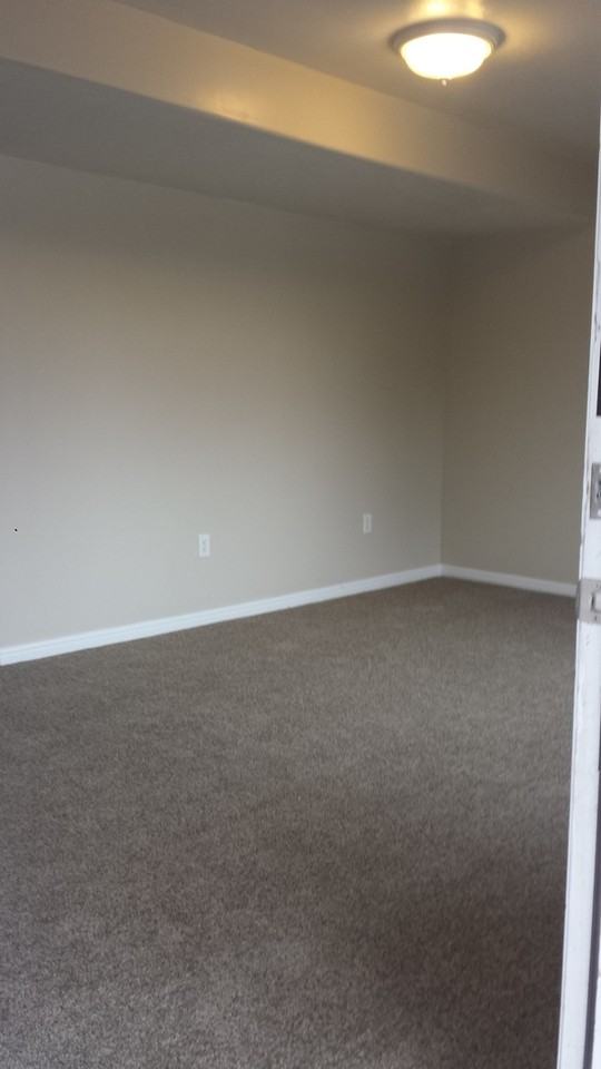 256 W 350 N #A - Photo 5 of 9