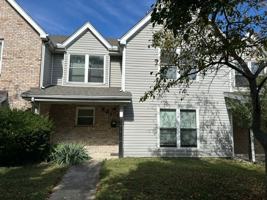 featured image of 819 Riverview Ter