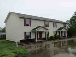 featured image of 807 W Elm St