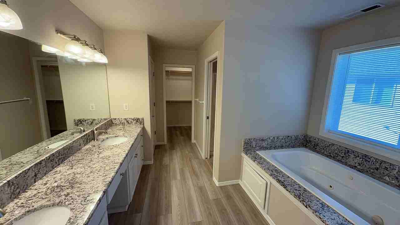 7575 Broken Top Ave Ne - Photo 5 of 23