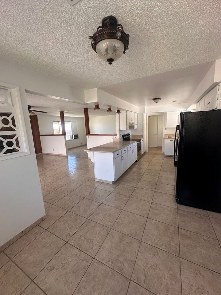 202 Terrace Dr - Photo 6 of 19