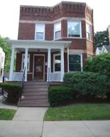 featured image of 827 Simpson St