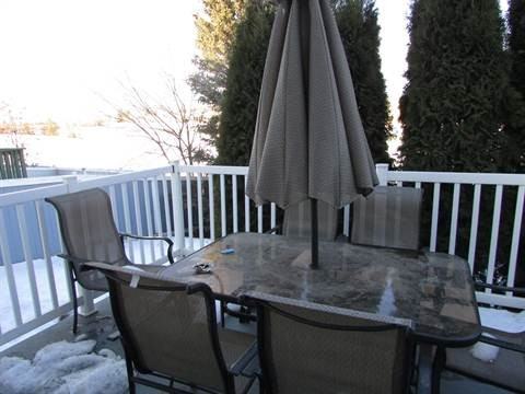 838 118a St NW - Photo 2 of 8