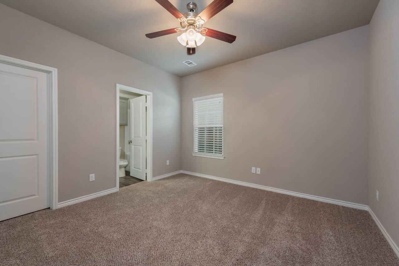 3426 Papa Bear Dr - Photo 6 of 17