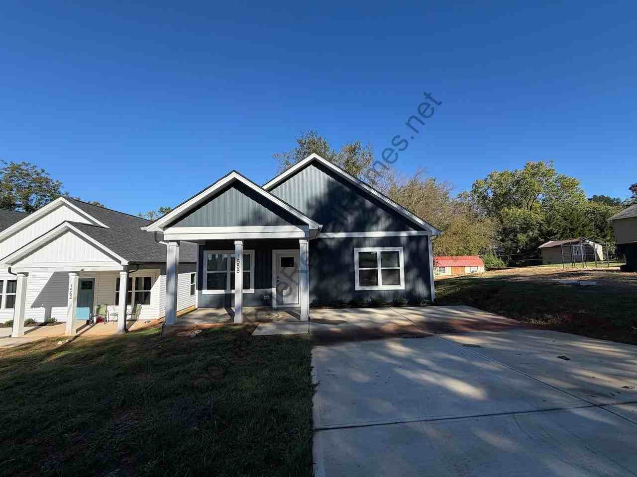 1558 7th Avenue Dr Sw - Photo 2 of 13