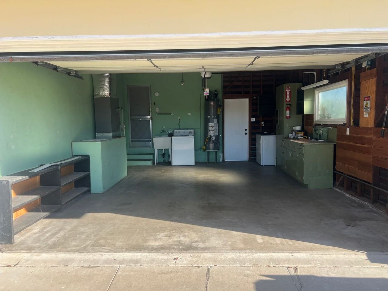6436 Estelle St - Photo 3 of 3