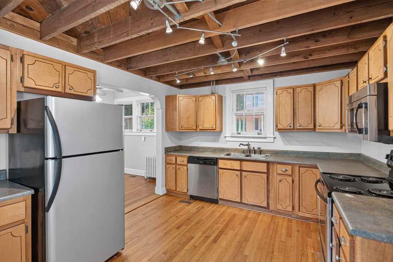 5212 Huntington Ave - Photo 7 of 14
