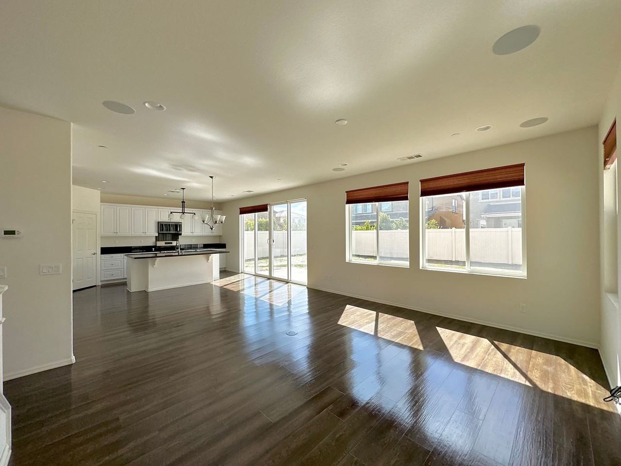 682 Seine River Way - Photo 3 of 35