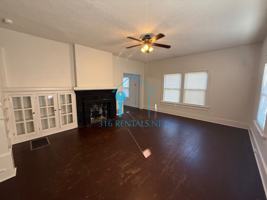 featured image of 229 N Poplar Ave