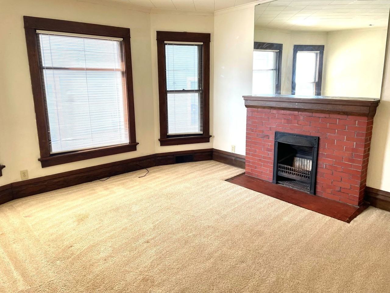 Lindholm Properties - Photo 5 of 21