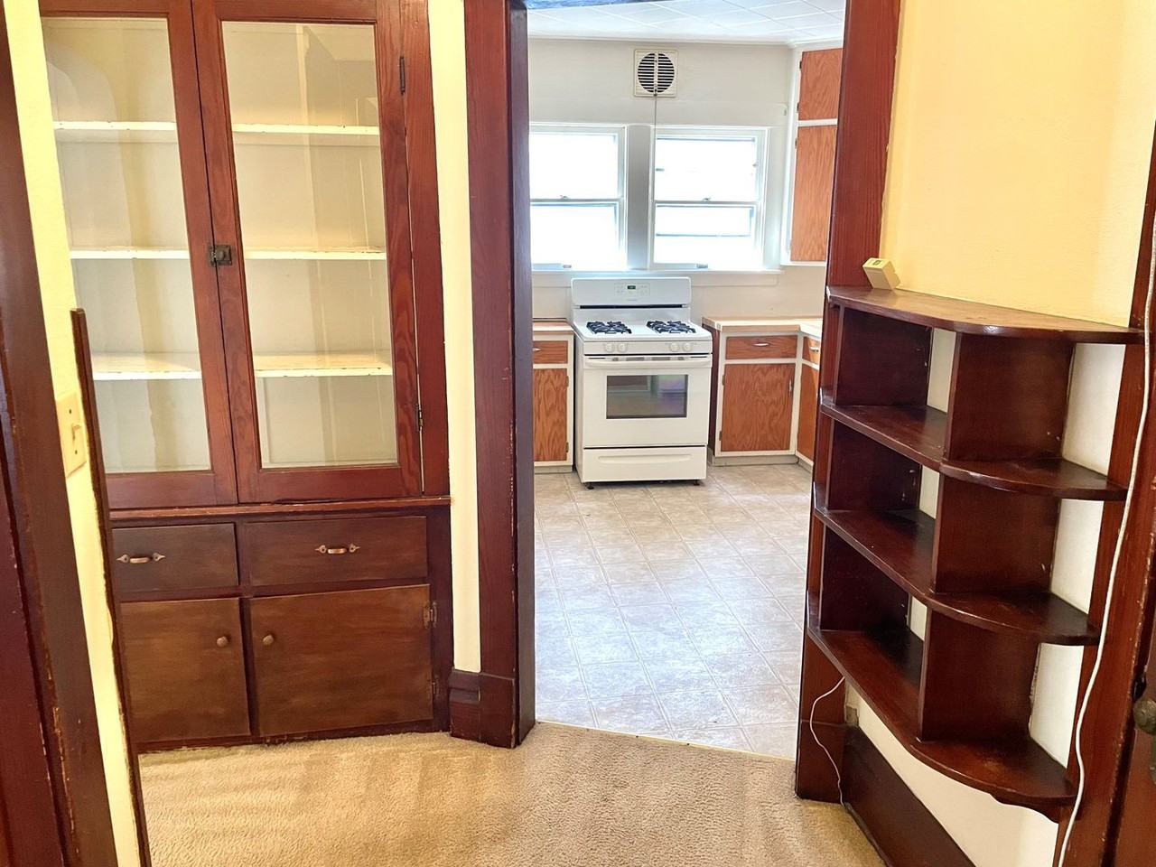 Lindholm Properties - Photo 6 of 21