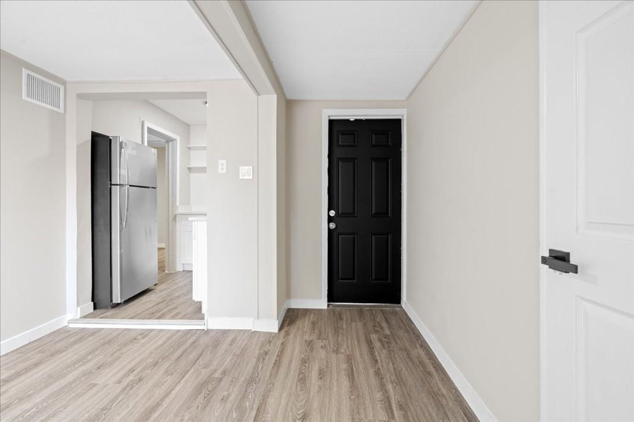 1576 S Washington Ave - Photo 5 of 18