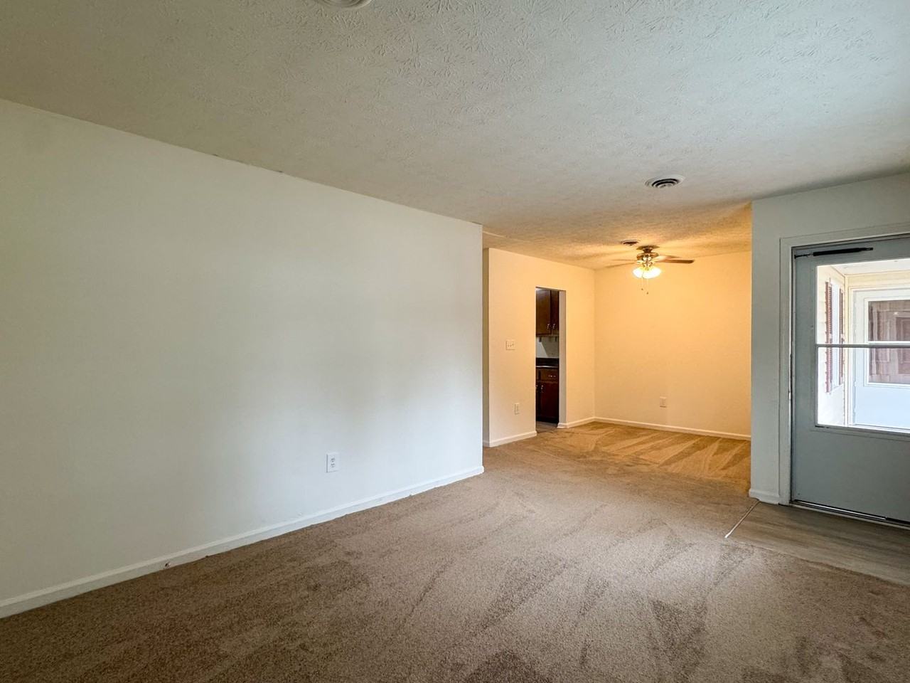 20805A Shaker Dr - Photo 4 of 19