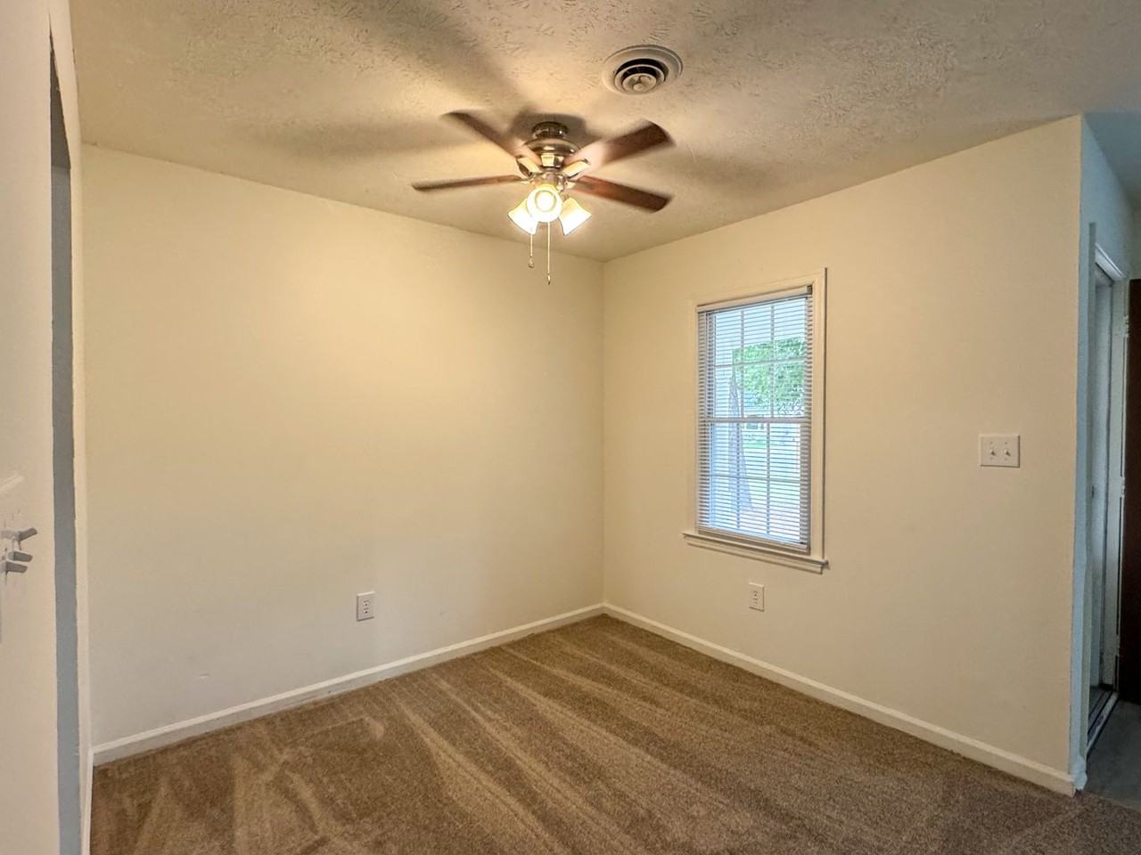 20805A Shaker Dr - Photo 7 of 19