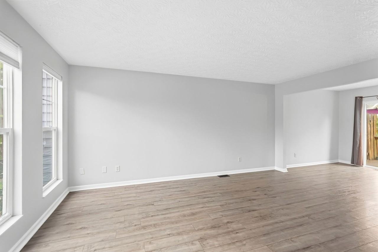 812 William Howard Taft Rd - Photo 5 of 42