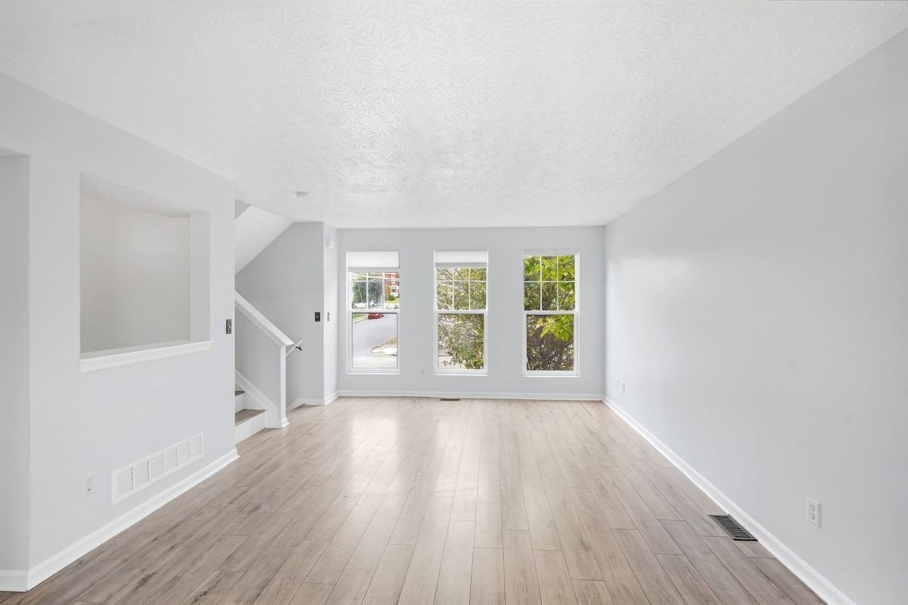 812 William Howard Taft Rd - Photo 6 of 42