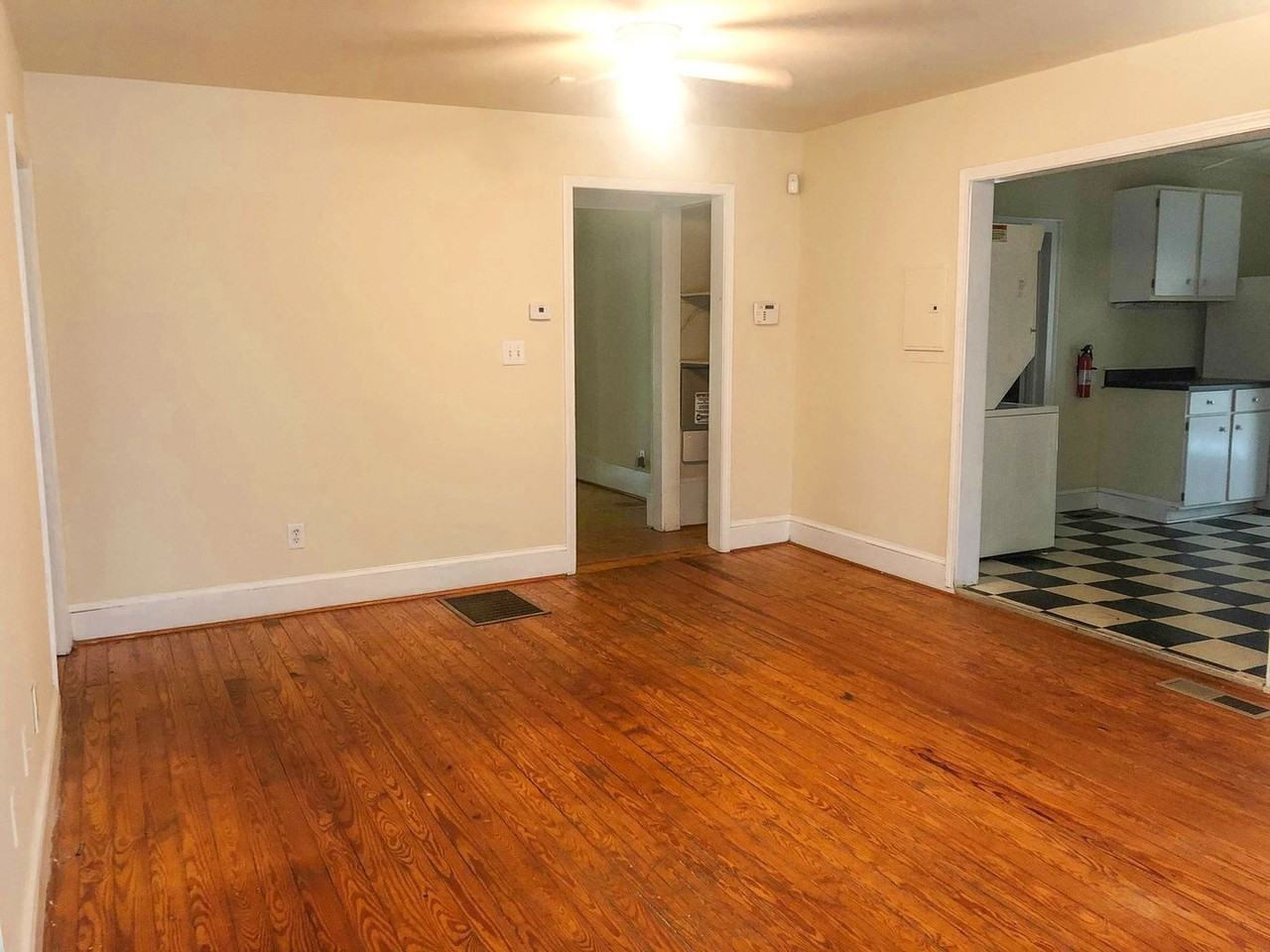 346 N Pope St - Photo 3 of 8