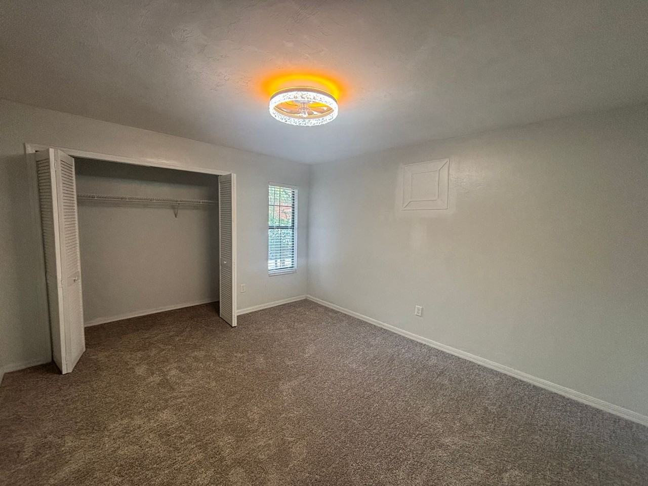 5720 Sw 8th Pl - Photo 7 of 24