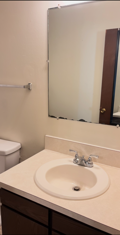 9019 Cedar Lake Rd - Photo 3 of 5