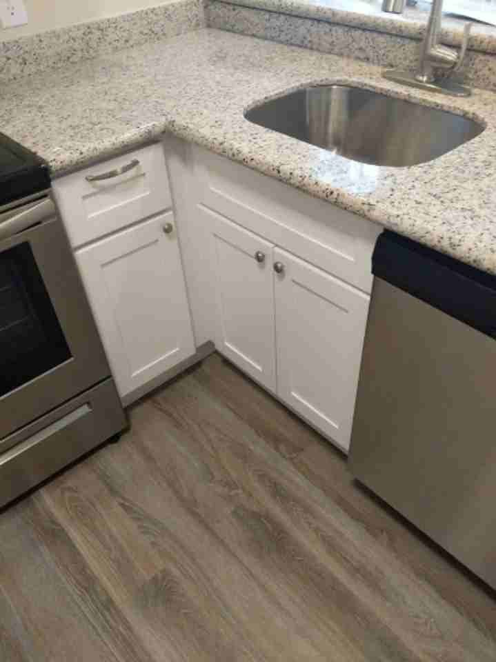 2809 Continental Dr - Photo 7 of 15